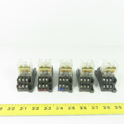 Allen Bradley 700-HF33Z24 Relay 24VDC W/ 700-HN138 Base Lot Of 5