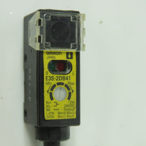 Omron E3S-2DB41 Photoelectric Sensor 12-24VDC