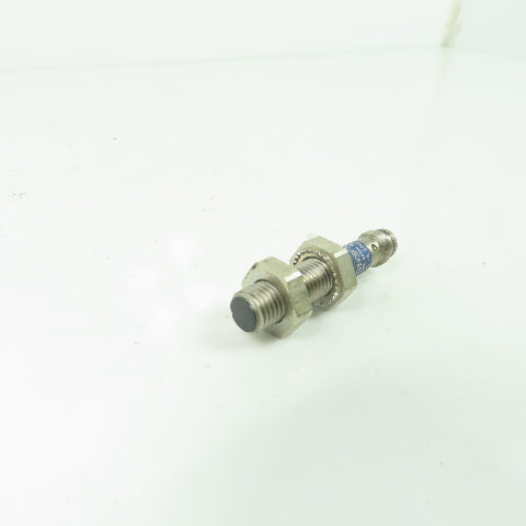 Telemecanique XS1N08PA340S Inductive Proximity Switch sensor 12-24V 200mA