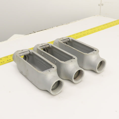 Appleton Unilet Malleable Iron 1-1/4" Type C Form 35 Conduit Outlet Body Lot/3
