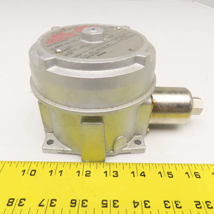 United Electric Controls Inc. 95715 152 480V 15A Pressure Switch 5-50PSI