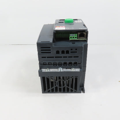 Schneider ATV320U07N4C Altivar 320 0.75kW / 1HP AC Drive VFD 380-480V 3PH 2.3A