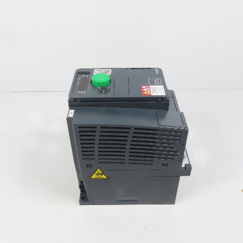 Schneider ATV320U07N4C Altivar 320 0.75kW / 1HP AC Drive VFD 380-480V 3PH 2.3A