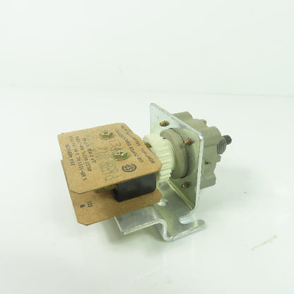Honeywell P6588 1012 2 Pressure Switch Relay 235A 480VAC Max