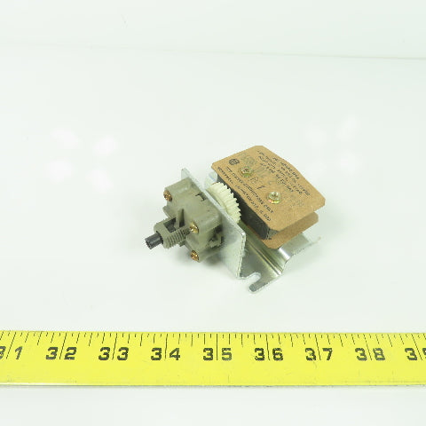 Honeywell P6588 1012 2 Pressure Switch Relay 235A 480VAC Max