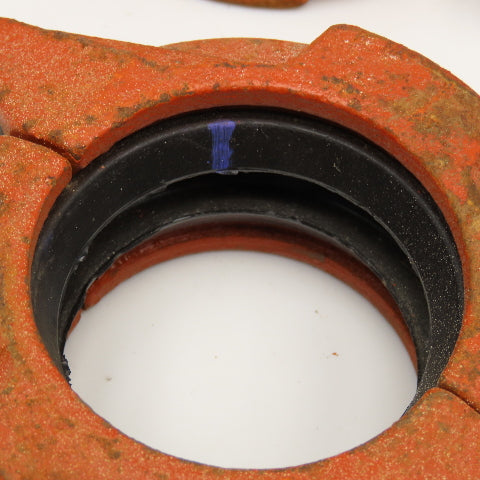 Gruvlok Fig 2000 2" Ductile Iron Rigid Pipe Coupling Purple Seal Lot Of 4