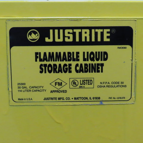 Justrite 25300 30 Gallon Flammable Liquid Storage Cabinet 1 Shelf 44" x 43" x18"