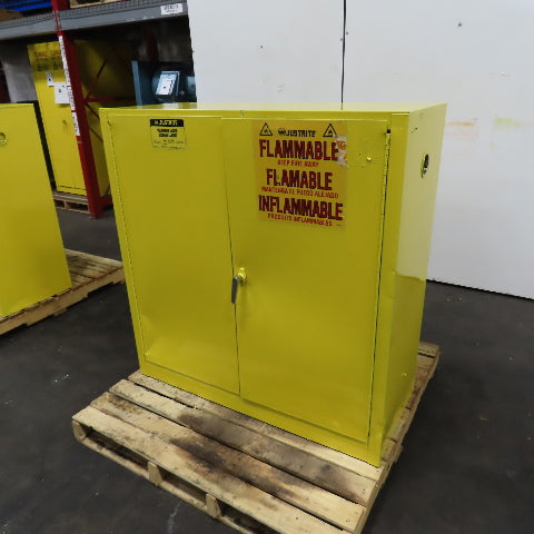 Justrite 25300 30 Gallon Flammable Liquid Storage Cabinet 1 Shelf 44" x 43" x18"