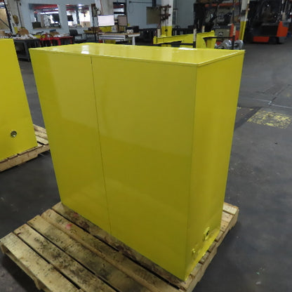 Protectoseal 30 Gallon Flammable Liquid Storage Cabinet 1 Shelf 44" x 43" x 18"