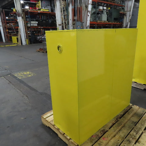 Protectoseal 30 Gallon Flammable Liquid Storage Cabinet 1 Shelf 44" x 43" x 18"