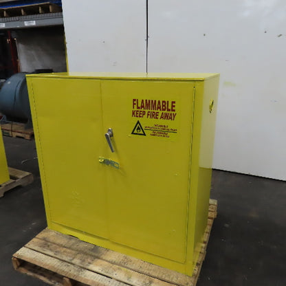 Protectoseal 30 Gallon Flammable Liquid Storage Cabinet 1 Shelf 44" x 43" x 18"