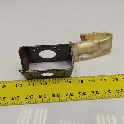 Flowserve MK508 Valve Actuator Mounting Bracket Linkage Kit Rusty