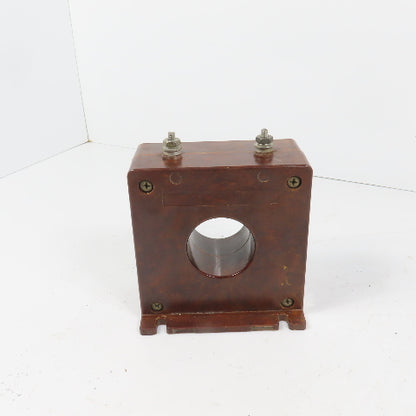 Electromagnetic Square D 51A 300:5 Current Transformer 50-400HZ 12670