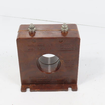 Electromagnetic Square D 51A 300:5 Current Transformer 50-400HZ 12670