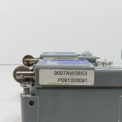 Square D AW38 Roller Head Plunger limit Switch 10A 600VAC (Stuck Heads) Lot/2