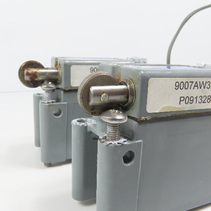 Square D AW38 Roller Head Plunger limit Switch 10A 600VAC (Stuck Heads) Lot/2
