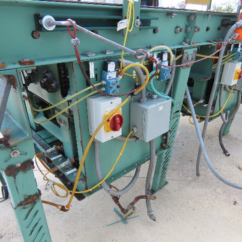 Roach 32" x 142" L Chain Drive Power Roller 3-Section Transfer Conveyor 38FPM