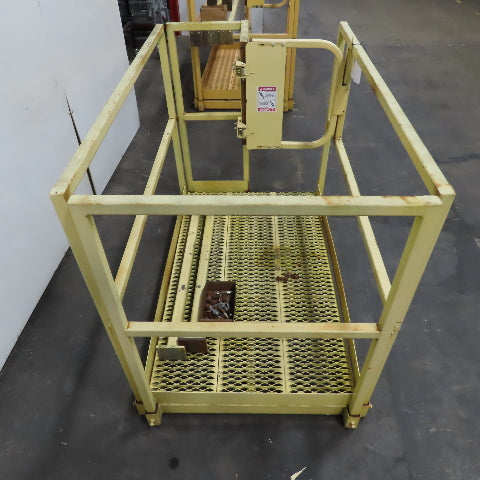 36" x 60" Scaffold Safety Cage Basket Platform W/ 42" Railing 18" Gate & 2 Posts