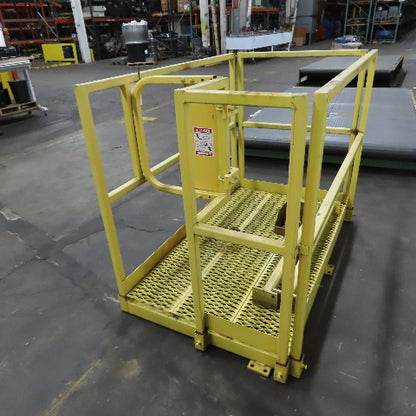 36" x 60" Scaffold Safety Cage Basket Platform W/ 42" Railing 18" Gate & 2 Posts