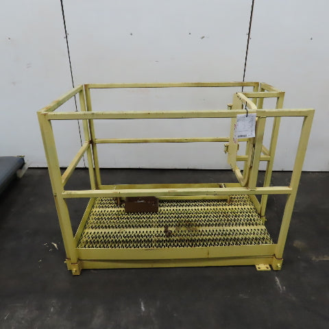36" x 60" Scaffold Safety Cage Basket Platform W/ 42" Railing 18" Gate & 2 Posts