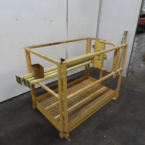 36" x 60" Scaffold Safety Cage Basket Platform W/ 42" Railing 18" Gate & 6 Posts