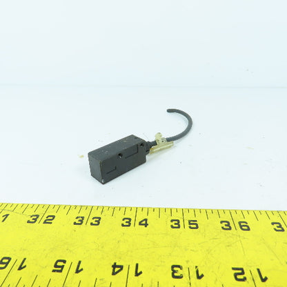 Omron E3S-2LB41 Photoelectric Sensor Switch 12-24VDC