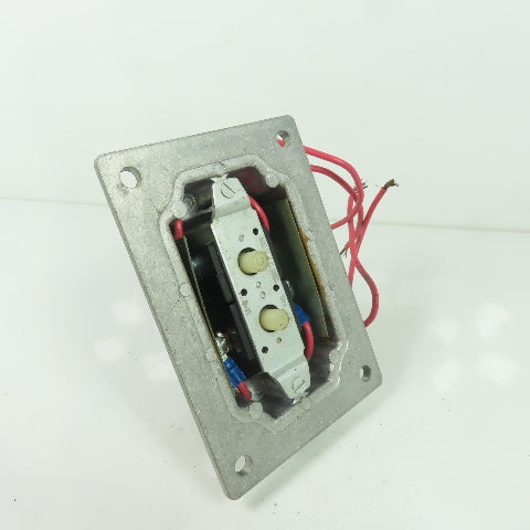 Crouse-Hinds 0200619 Pushbutton Enclosure 600VAC
