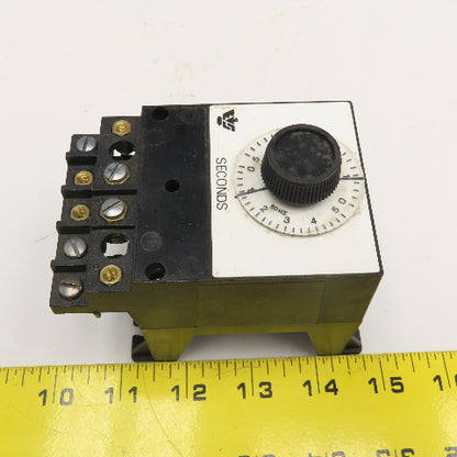 Eagle Signal BR11A601 Time Delay Relay 0-5s 120V 60Hz