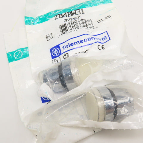 Telemecanique ZB4BW31 ZB4BW065 White Illuminated Push Button Lot Of 2