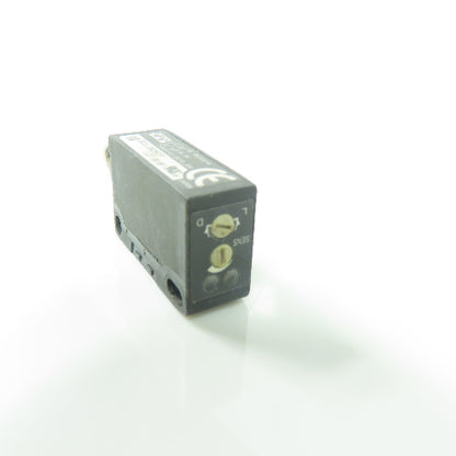 Optex BGS-2S25CP Photoelectric Sensor 10-30VDC 0.1A