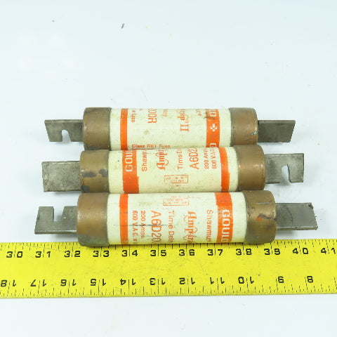 Gould Shawmut A6D200R Amptrap 200A Time Delay Fuse 600VAC Lot Of 3