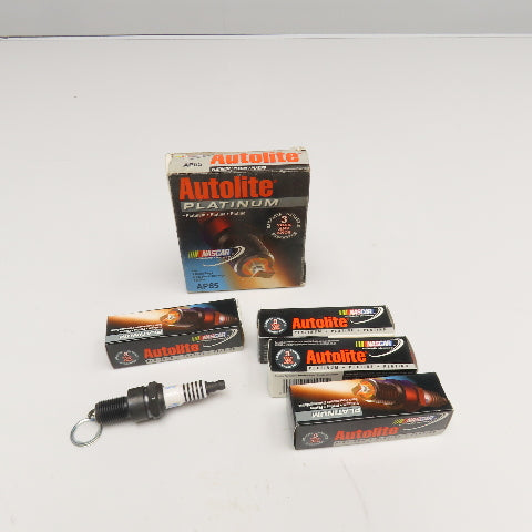 Autolite AP65 Platinum Spark Plugs Lot Of 4