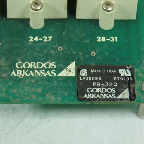 Gordos Arkansas PB-32Q LR38595 / E79183 I/O Module Rack W/ IDC5Q