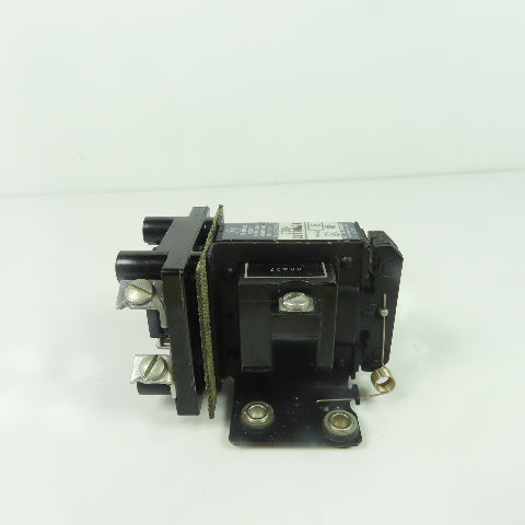Allen Bradley 700-CL110A24 Ser B Control Relay 300VAC Max Nema A300 24V Coil