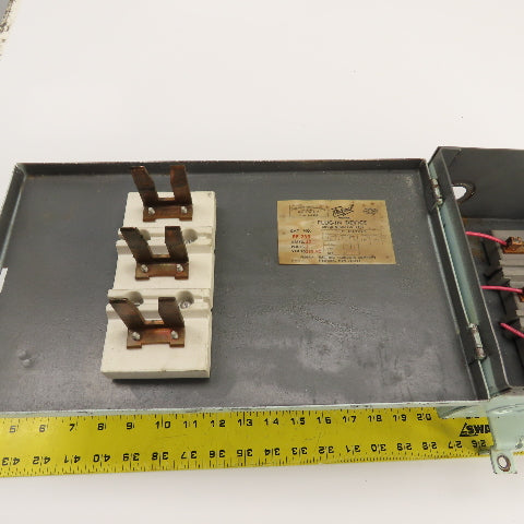 Federal Noark FP 233 30A Cover Operated Fusible Plug-In Bus Switch 3P 230VAC