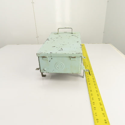 Federal Noark FP 233 30A Cover Operated Fusible Plug-In Bus Switch 3P 230VAC
