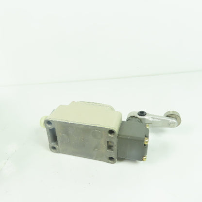 Omron WLGCA2-55LDK13 Limit Switch 115VAC 0.8A NEW