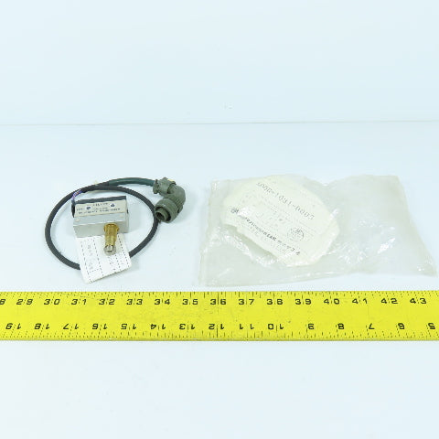 Fanuc Matsushita A05B-1031-D005 AZ7311 Roller Plunger Limit Switch W/ Cable&Plug