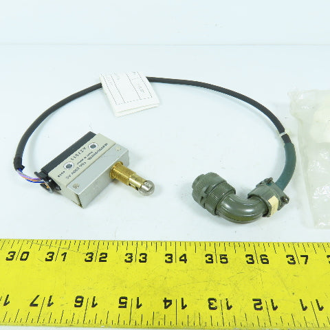 Fanuc Matsushita A05B-1031-D005 AZ7311 Roller Plunger Limit Switch W/ Cable&Plug