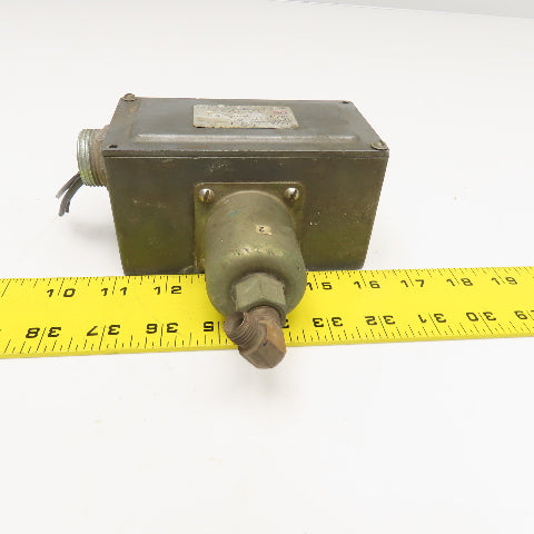 United Electric J27KB 4357-1 Differential Pressure Switch 0-6PSI 125/250VAC