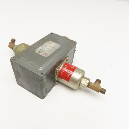 United Electric J27KB 4357-1 Differential Pressure Switch 0-6PSI 125/250VAC