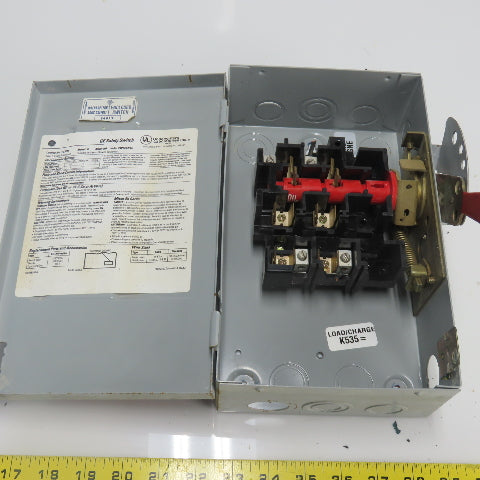 GE General Electric TG3221 30A 240V AC/DC Fusible Safety Disconnect Switch