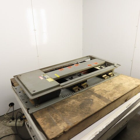 Square D NH1B49331-1 400A NH1B Load Center Breaker Box 277/480V 3PH 4W 9Breakers