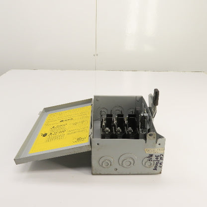 Cutler Hammer DG321UGB Ser B 30A Fusible Safety Disconnect Switch 240VAC 3-Pole