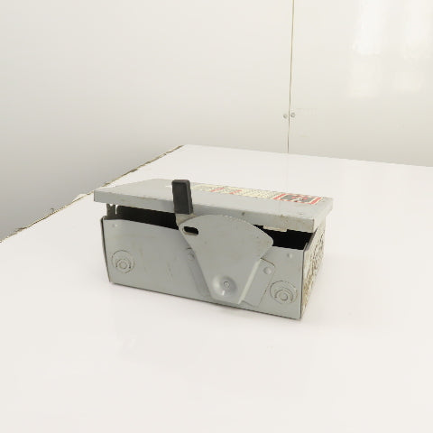 Cutler Hammer DG321UGB Ser B 30A Fusible Safety Disconnect Switch 240VAC 3-Pole