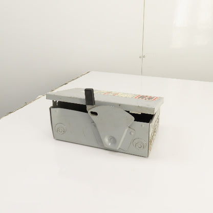 Cutler Hammer DG321UGB Ser B 30A Fusible Safety Disconnect Switch 240VAC 3-Pole