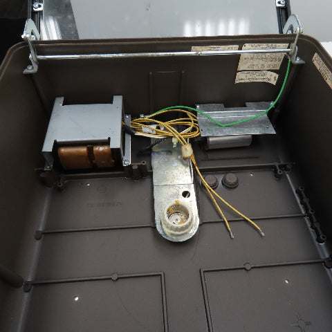 Beta Lighting BEF417C0-M1 CZ516X03R0 Wet Locations HID Floodlight 120-277V