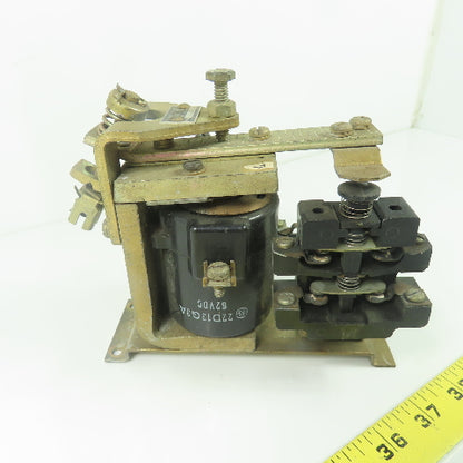 General Electric IC2820 C100B12 Relay 600V 10A