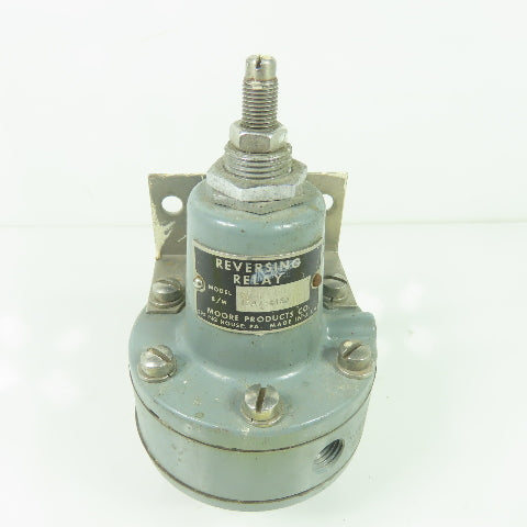 Moore 69-1 4647-41S1 1/4" NPT Reversing Pneumatic Relay
