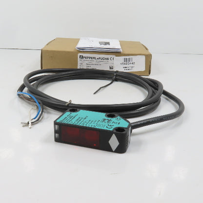 Pepperl + Fuchs 205324 RLK31-8-2500-IR/31/115 Diffuse Mode Sensor NEW